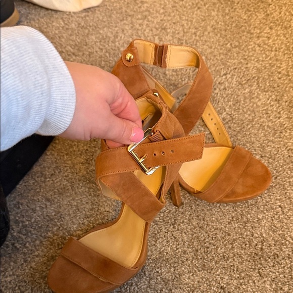 Michael Kors Tan Strappy Sandals - Picture 2 of 5